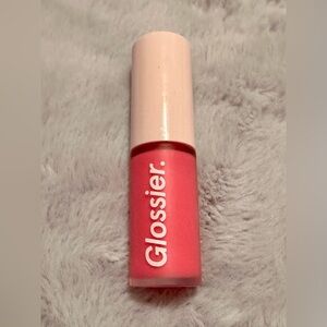 Glossier Lip Glaze Hydrating Cooling Sheer Lip Oil Shade Coral Pink